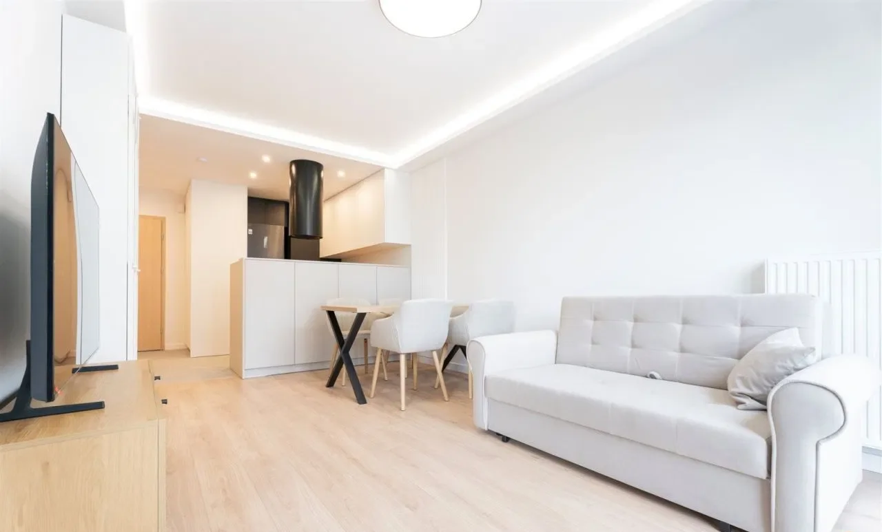 Apartament| 2 pokoje| Pierwszy najem| Telefoniczna