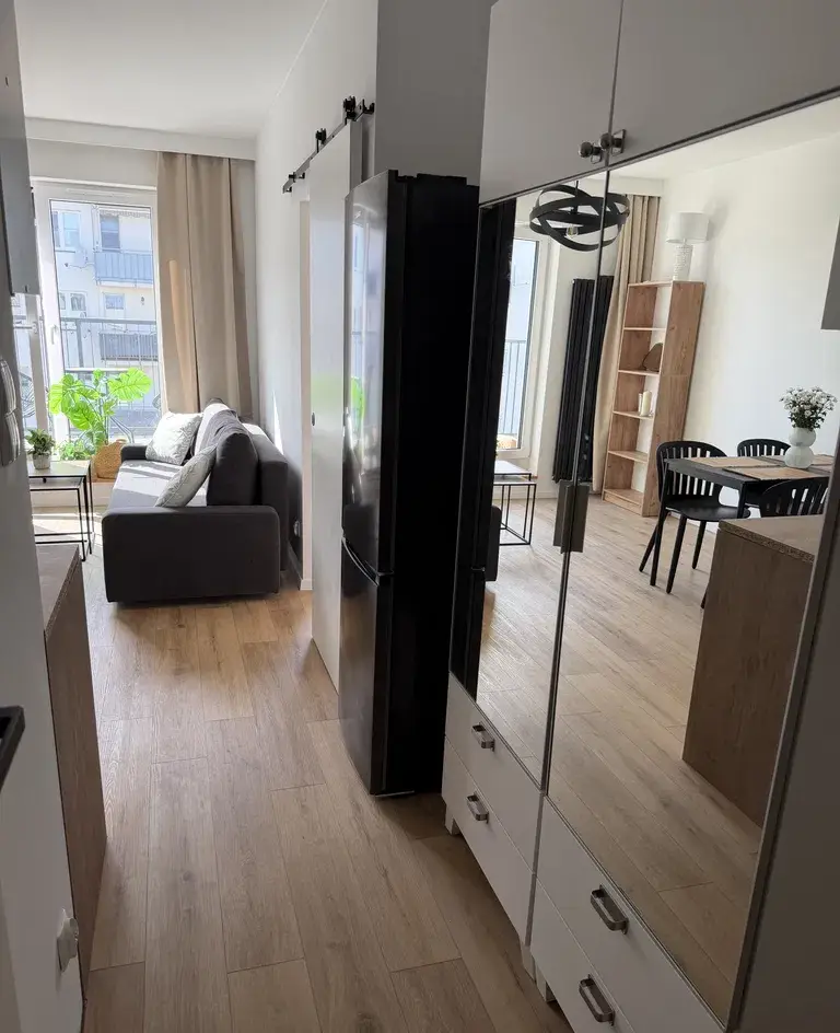 komfortowe mieszkanie 2-pokojowe z balkonem i garażem - zdjęcie 6