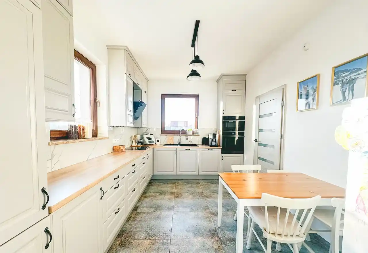 Nowoczesny, inteligentny dom 160m2 w Kątach Wrocławskich - zdjęcie 6