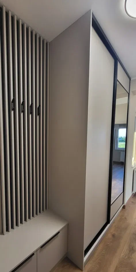 Nowe słoneczne mieszkanie 40 m² z balkonem garażem komórką lokatorską - zdjęcie 6