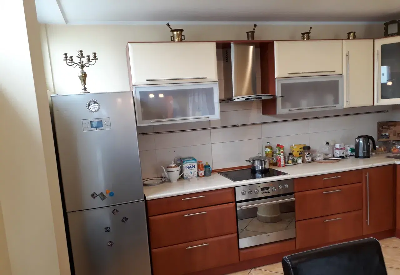 Atrakcyjny apartament z miejscem garażowym - zdjęcie 2