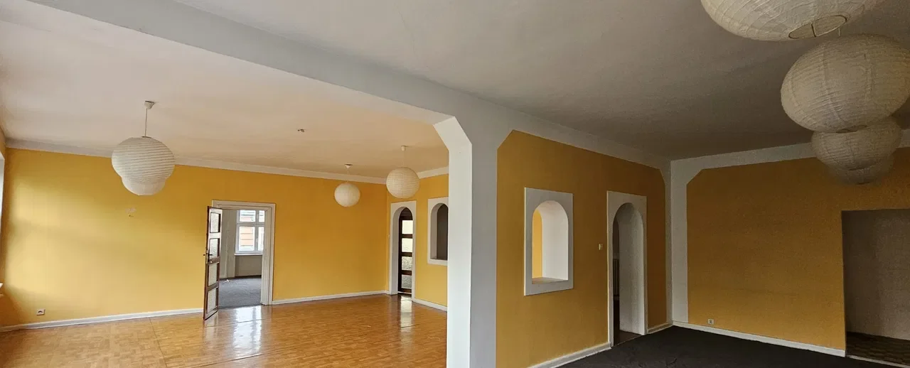 LOKAL W CENTRUM MIASTA – PONAD 350 m² | OGROMNY POTENCJAŁ INWESTYCYJNY