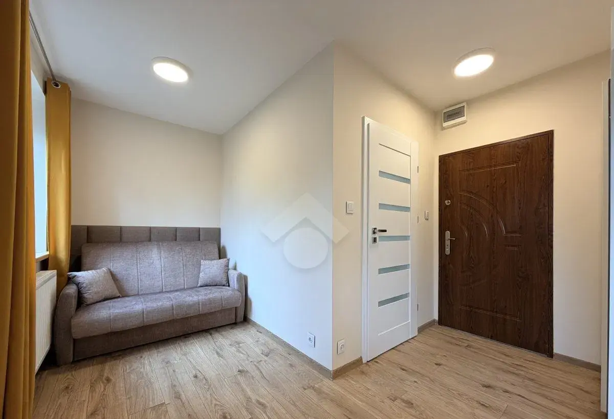 Kawalerka, klimatyzacja, PET FRIENDLY, tramwaj "Górka Narodowa P+R" - zdjęcie 3