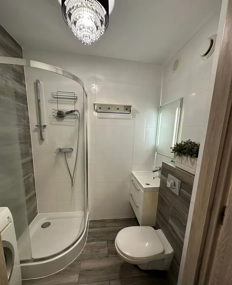 Wrocław, ul. Widok - 2 pokojowe mieszkanie z balkonem, WiFi w cenie, parking - zdjęcie 8