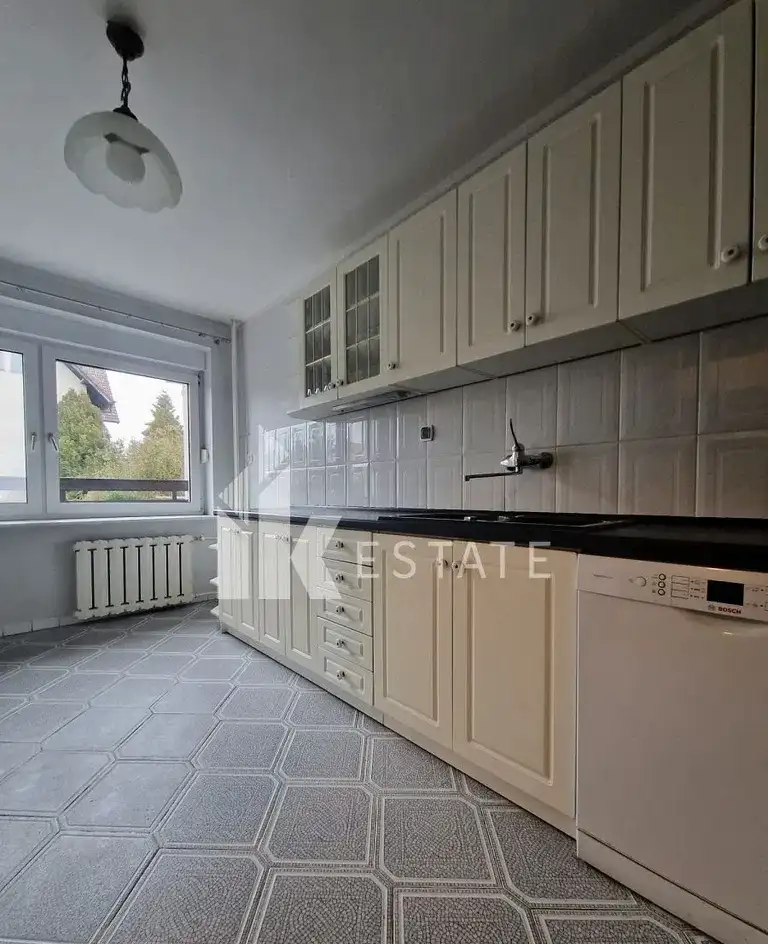 Dom szeregowy 240 m2 | 5 sypialni | Gumieńce | 550 - zdjęcie 5