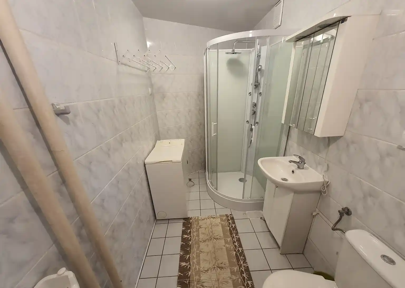 54 m, 2 duże pokoje, piwnica, balkon, niski czynsz, bez pośredników - zdjęcie 6