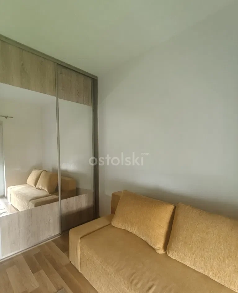 Balkon, komórka lokatorska i miejsce postojowe - zdjęcie 3
