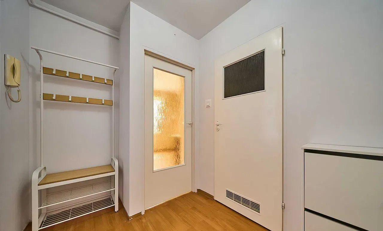 Turka, os. Borek - duża, 36 m2 kawalerka - zdjęcie 7