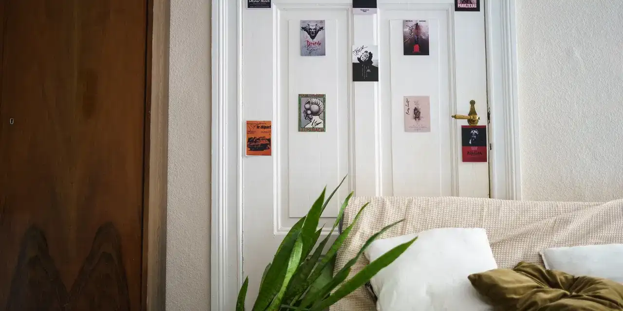 Ogromny pokój z duszą w kamienicy na Łazarzu. - zdjęcie 5