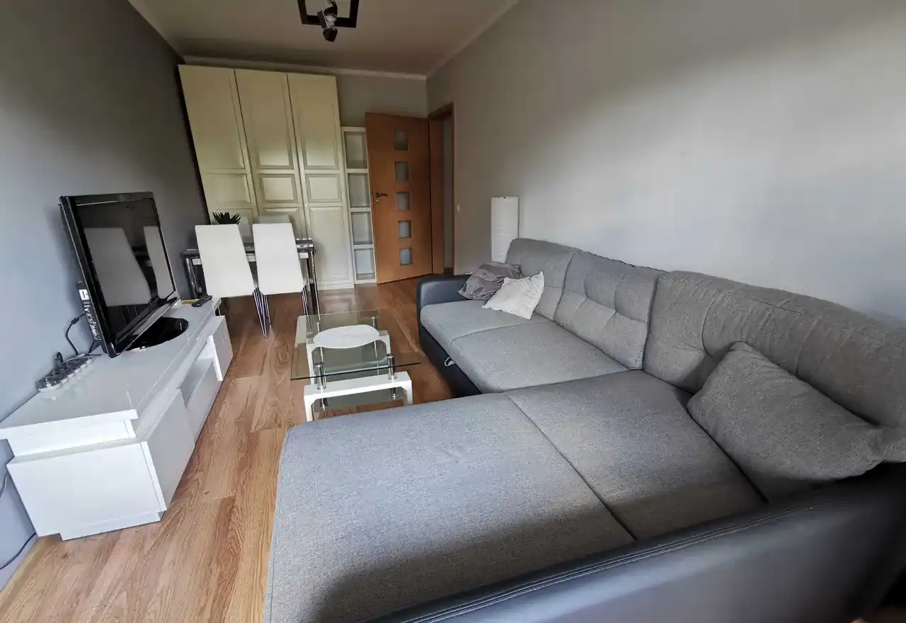 PRUDNICKA | 54 m2 | 2 pokoje + osobna kuchnia | garaż | od 01/08 - zdjęcie 3