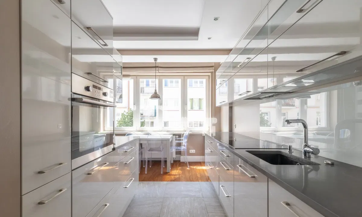 Apartament w kamienicy Art Deco - zdjęcie 5