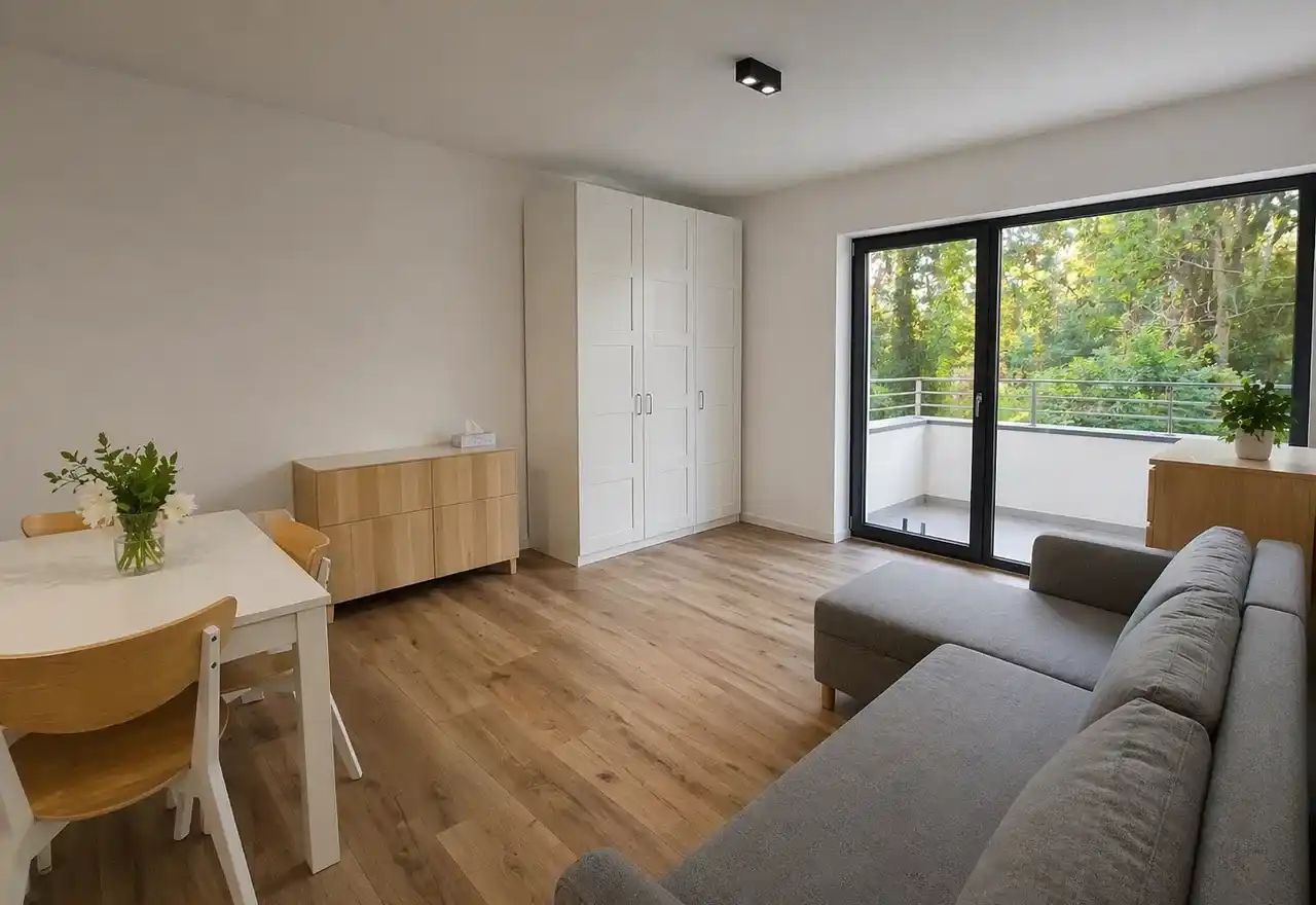 Luksusowy apartament z balkonem i miejscem parkingowym w Tarnowskich Górach - zdjęcie 2