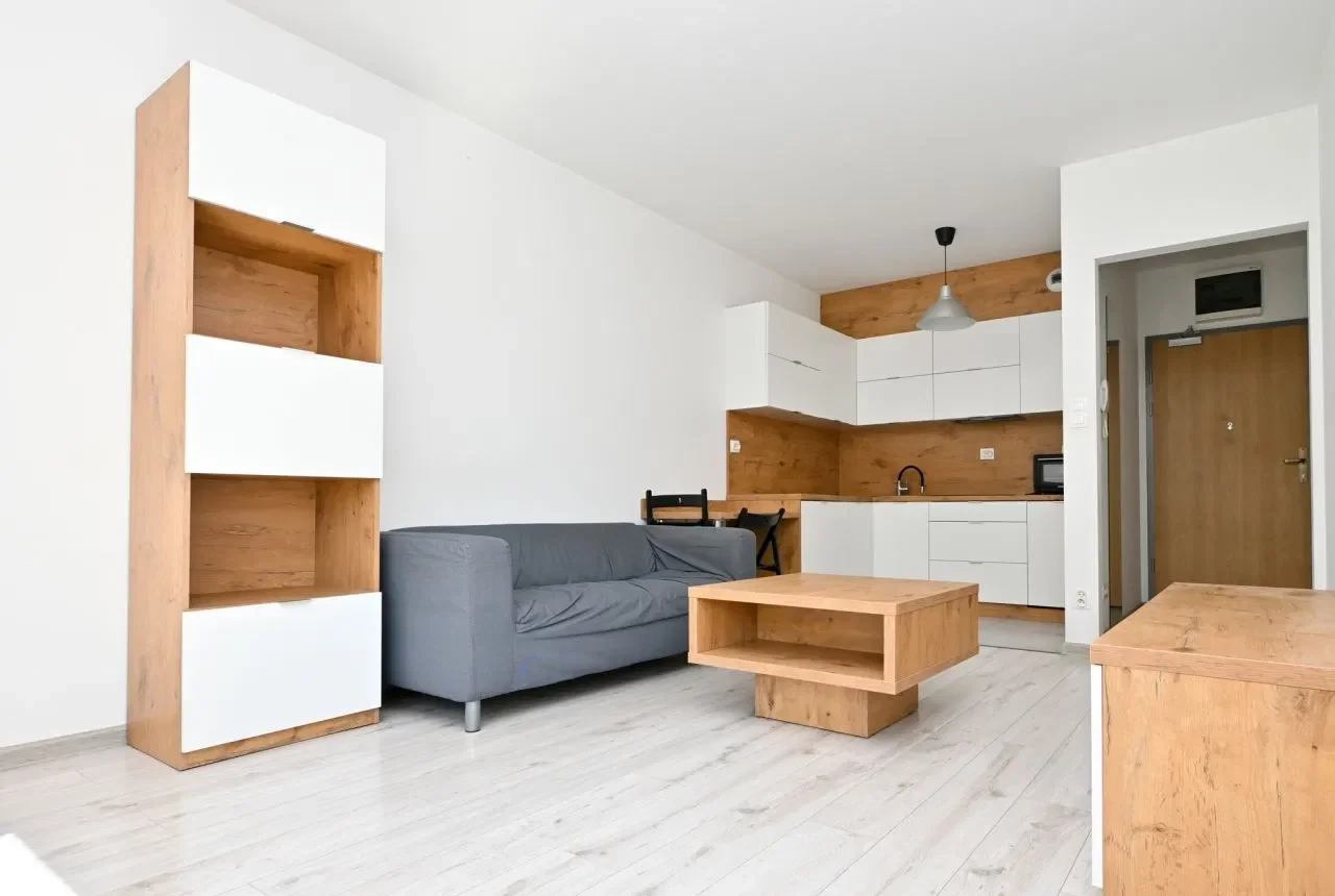 2 Pokoje Ul.Dobrego Pasterza balkon