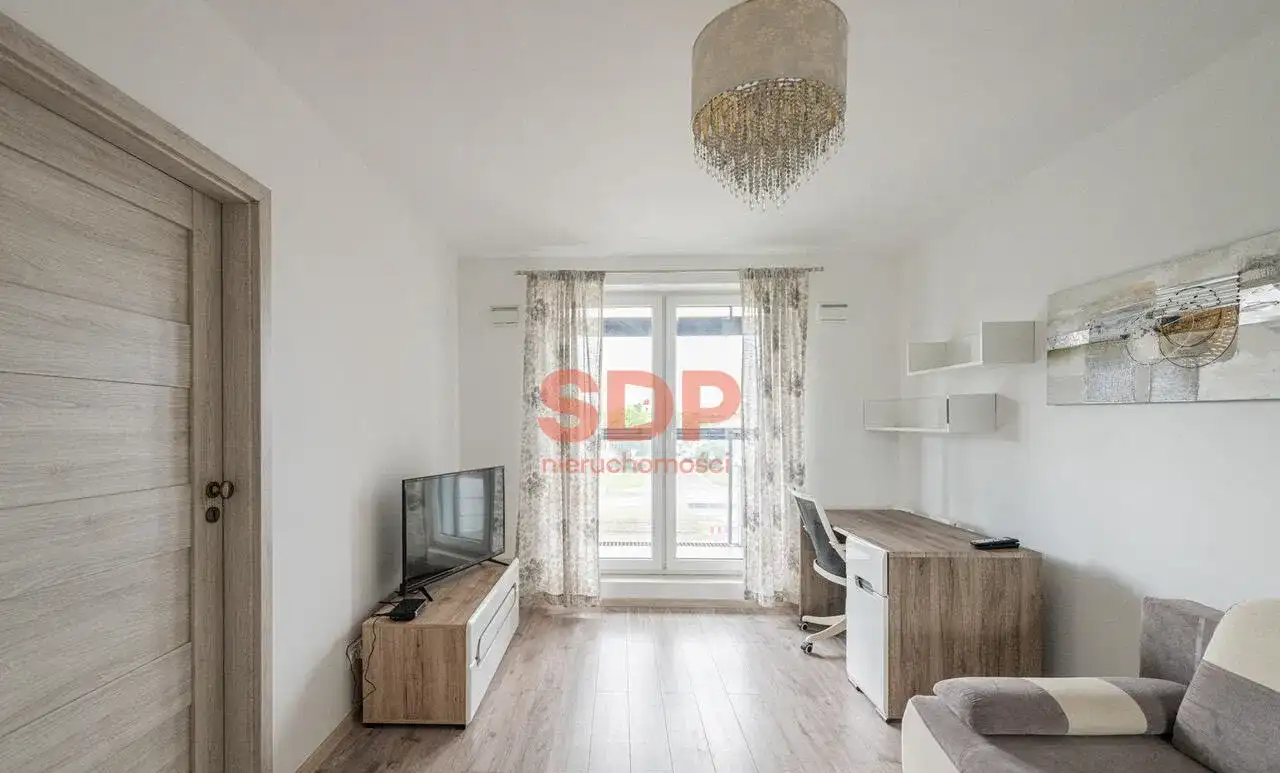 Dwupokojowe mieszkanie z oddzielną kuchnią do wynajęcia w Pixel House. - zdjęcie 4