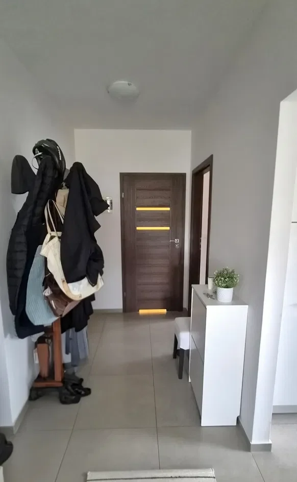 Przytulne mieszkanie z balkonem w Starym Mieście - zdjęcie 2