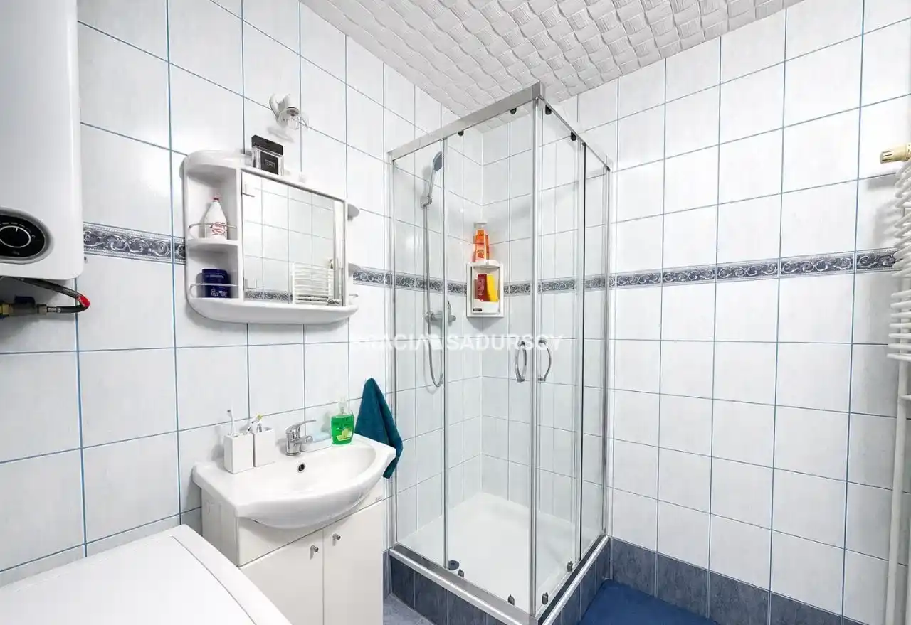 Kawalerka z osobną kuchnią, 37 m², balkon - zdjęcie 6