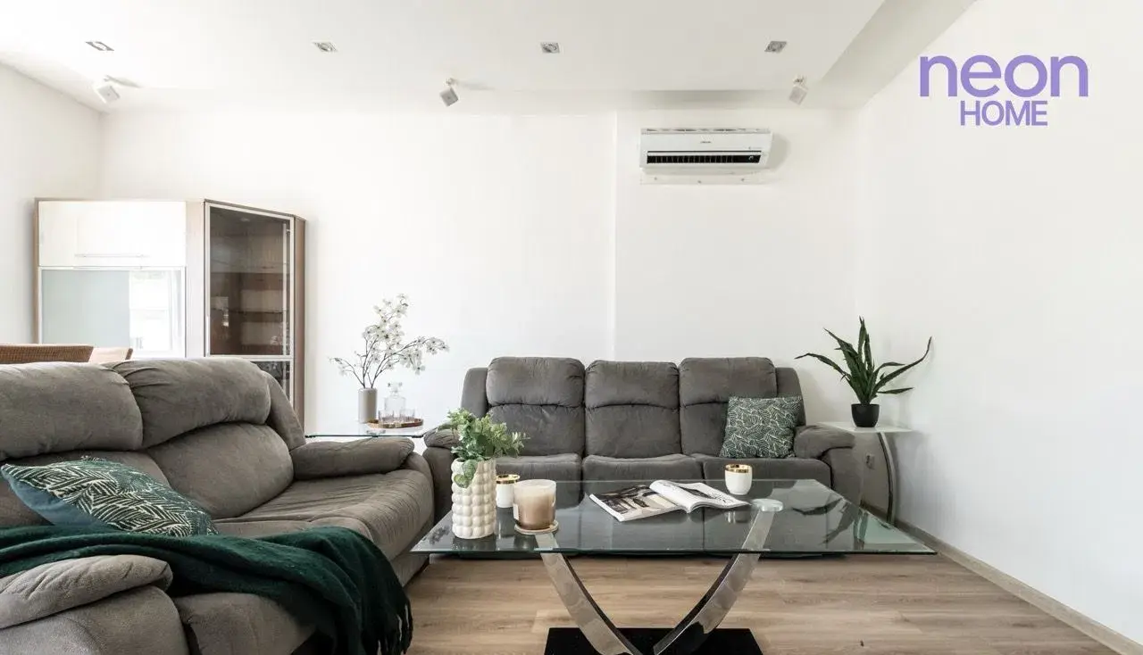 70 m² | 3 pokoje | 4. piętro | Klimatyzacja |dostę
