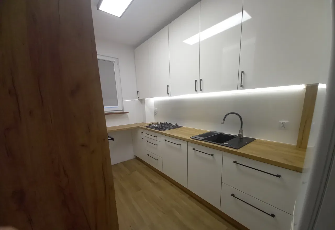 3 pokoje | po remoncie | wyposażone | przy Galerii Amber | balkon - zdjęcie 3