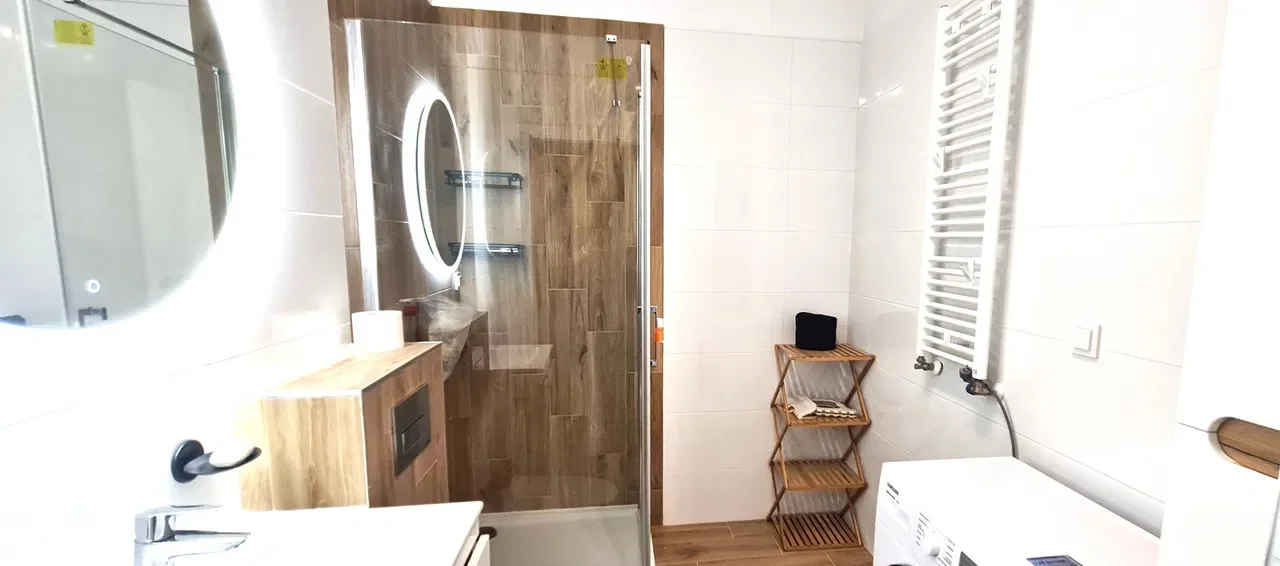 wolne mieszkanie, osobna kuchnia + duży balkon - zdjęcie 6