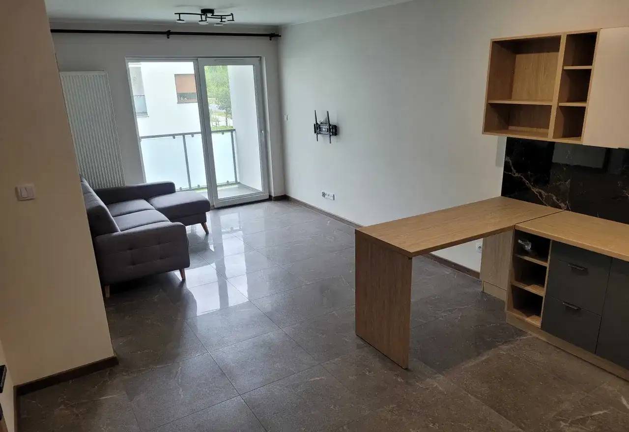 Mieszkanie 44m2, Konstruktorów 6a, komórka lokatorska, miejsce garażowe - zdjęcie 3