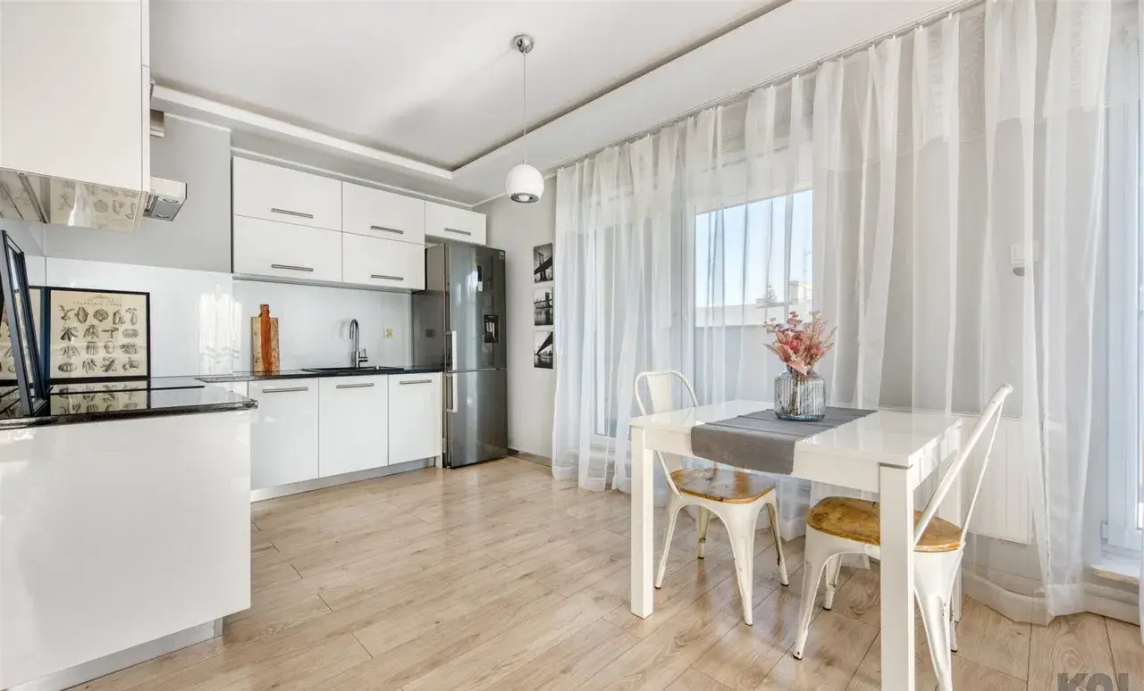 Atrakcyjny apartament przy Politechnice Łódzkiej - zdjęcie 10