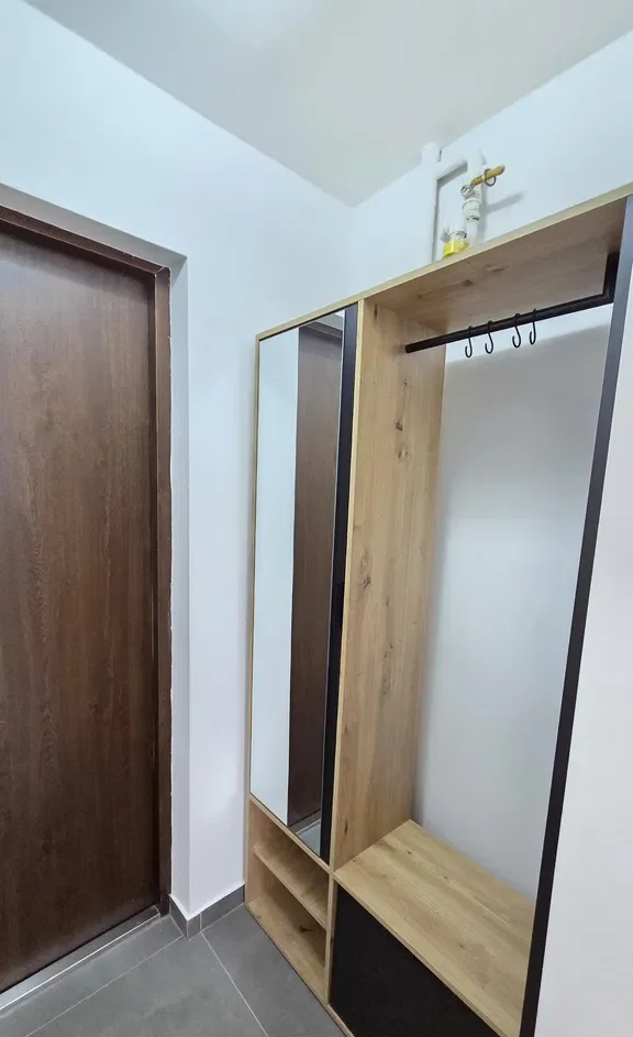 Umeblowana kawalerka na wynajem 1 piętro - zdjęcie 6