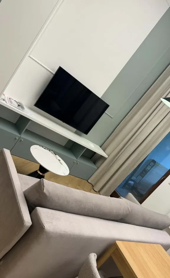 Apartament z ogromnym tarasem z widokiem na park - zdjęcie 2