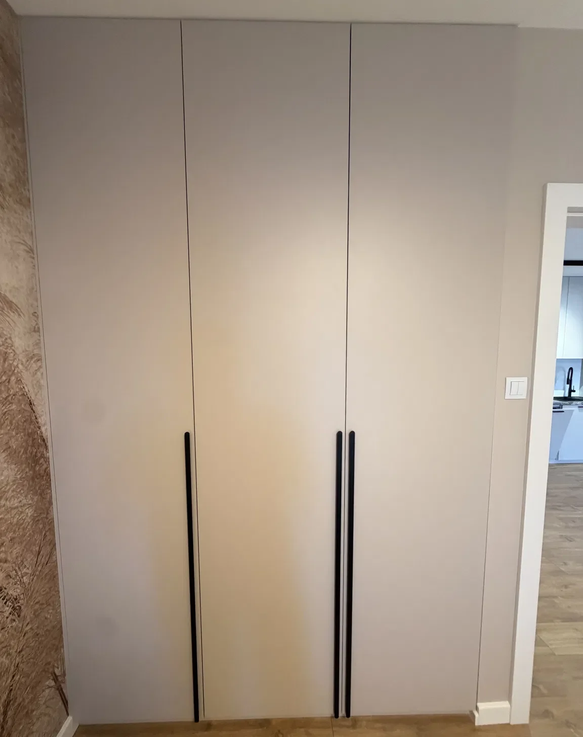 Nowe mieszkanie z balkonem i tarasem w bloku - zdjęcie 8