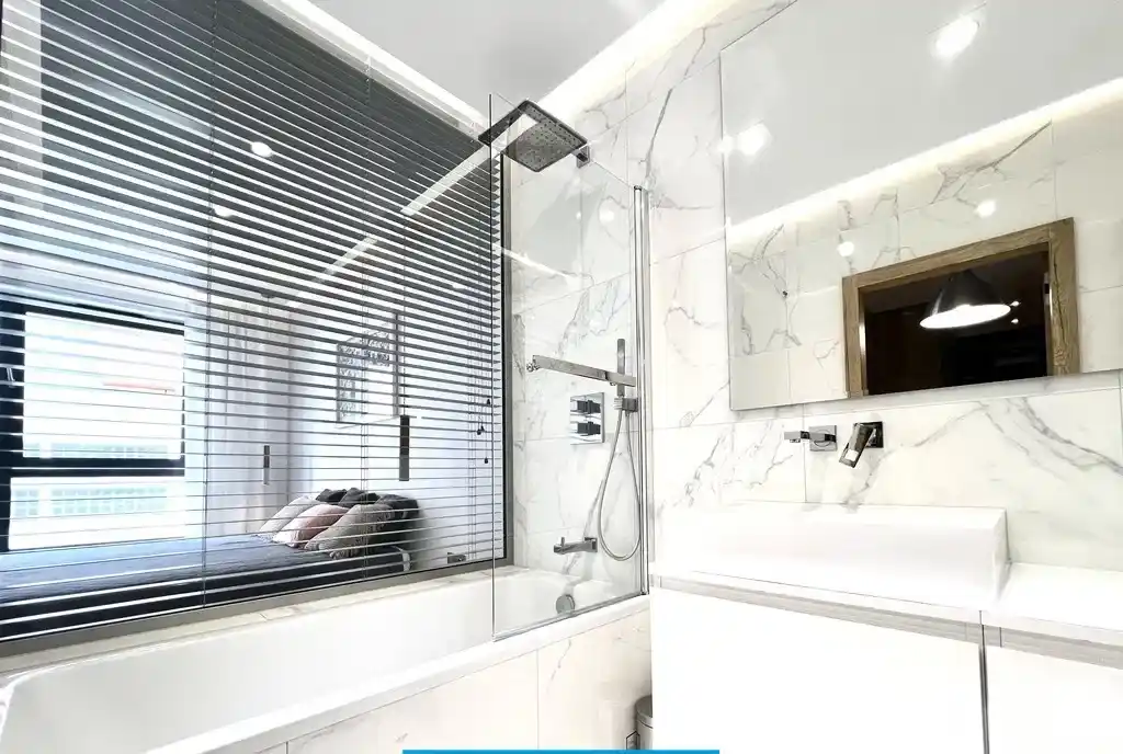 Apartament z widokiem na Wisłę w sercu starówki! - zdjęcie 10