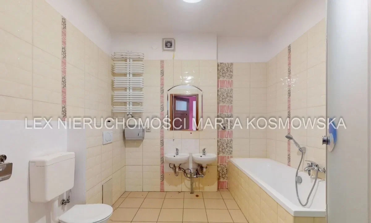 Ochota, dom o pow. ok. 360 m - zdjęcie 9