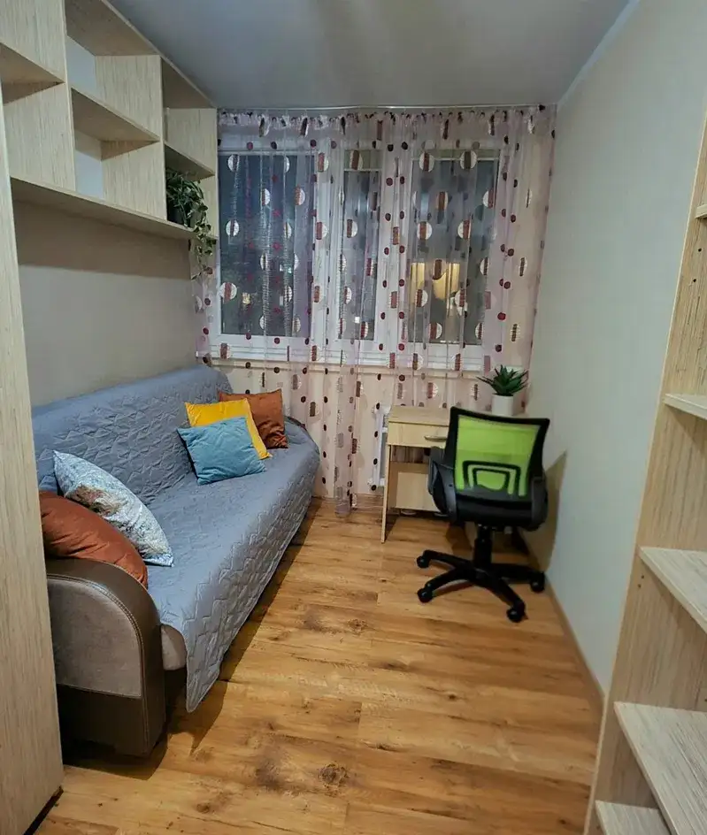 Pokój w ścisłym centrum, obok Arkad, mieszkanie tylko z 1 osobą - zdjęcie 3