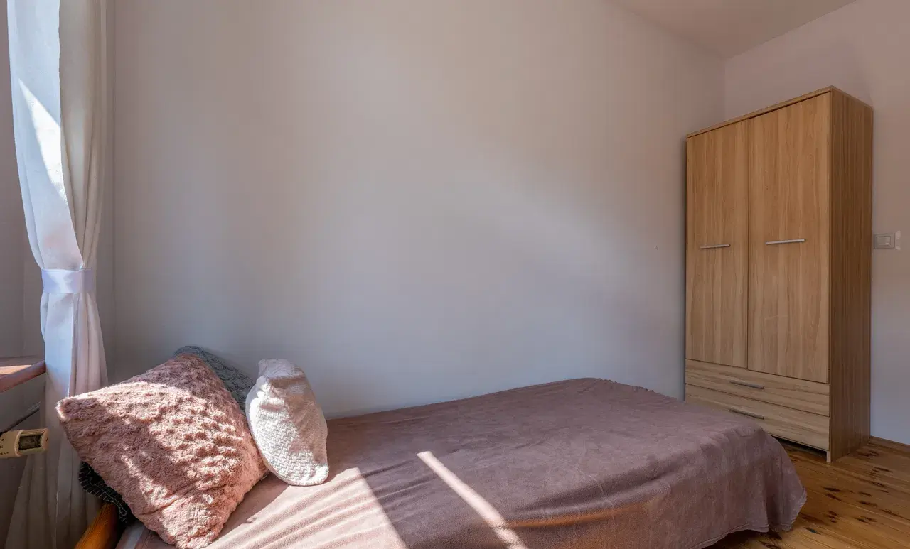 Mieszkanie 4 pokojowe w Centrum ! Lokal w bloku- gotowe do wynajmu - zdjęcie 2