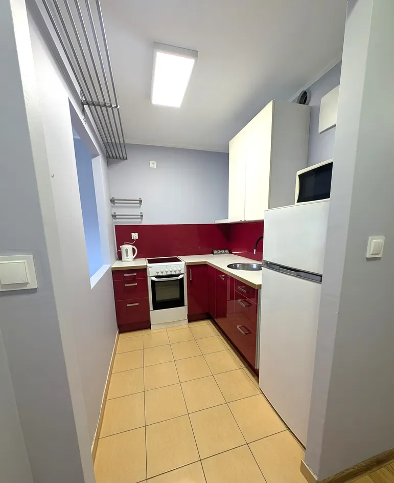 Kawalerka Tarasy Warty, Rataje, Bezpośrednio, Osobna Kuchnia, 36m2 - zdjęcie 3
