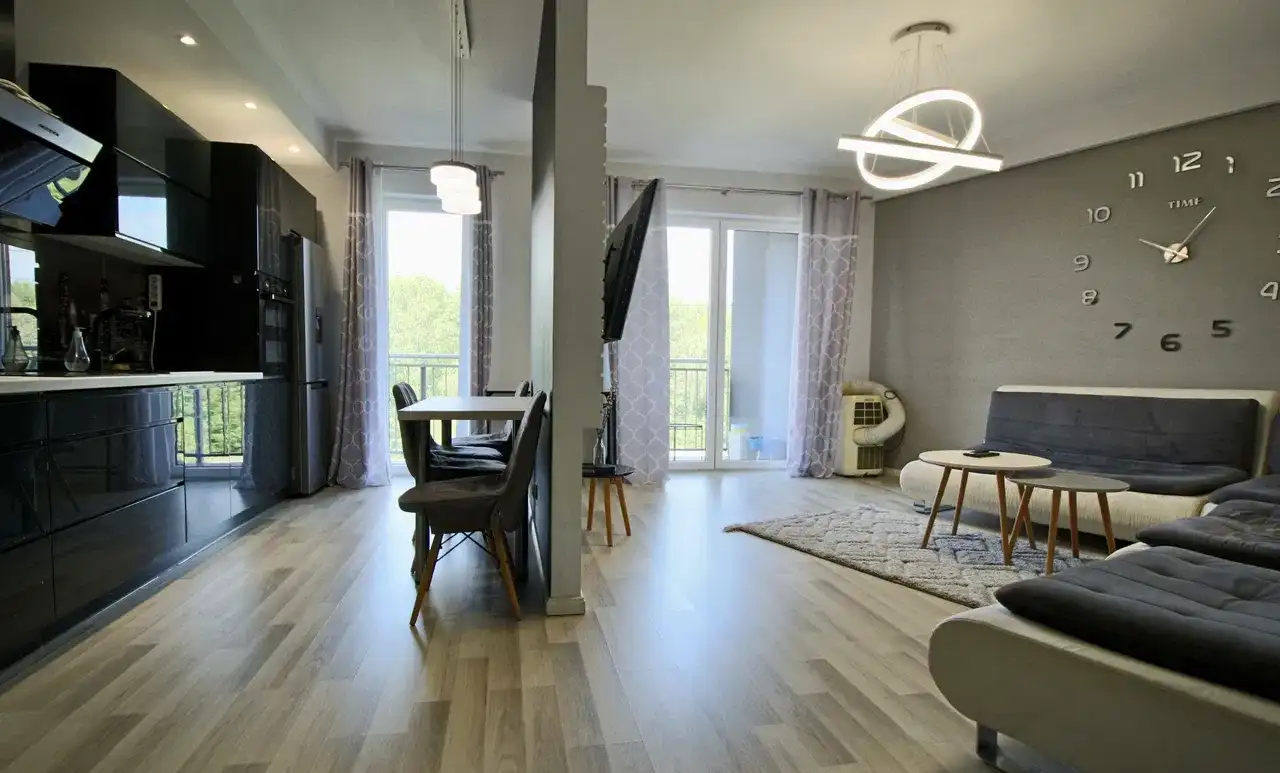3 pokoje, od zaraz, Pets Friendly, 75 m², Balkon, Garaż - zdjęcie 3
