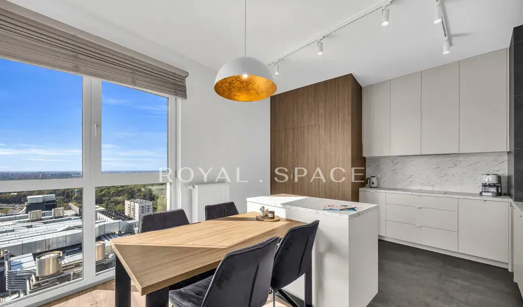 Przestronny apartament na Woli | 24 piętro - zdjęcie 2