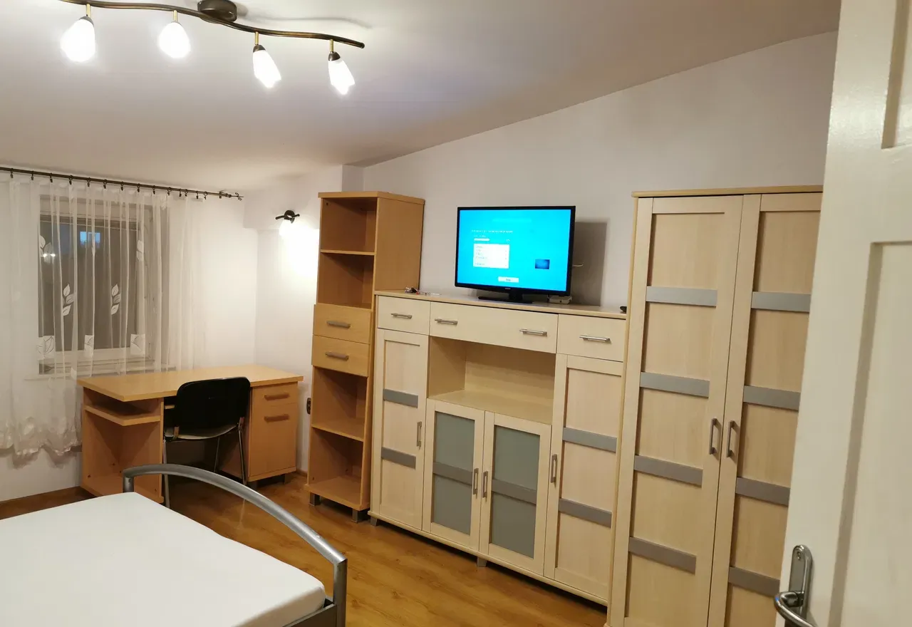 Wynajmę duży pokój 20 m2 w mieszkaniu 3-pokojowym 85 m2 / CENTRUM - zdjęcie 4