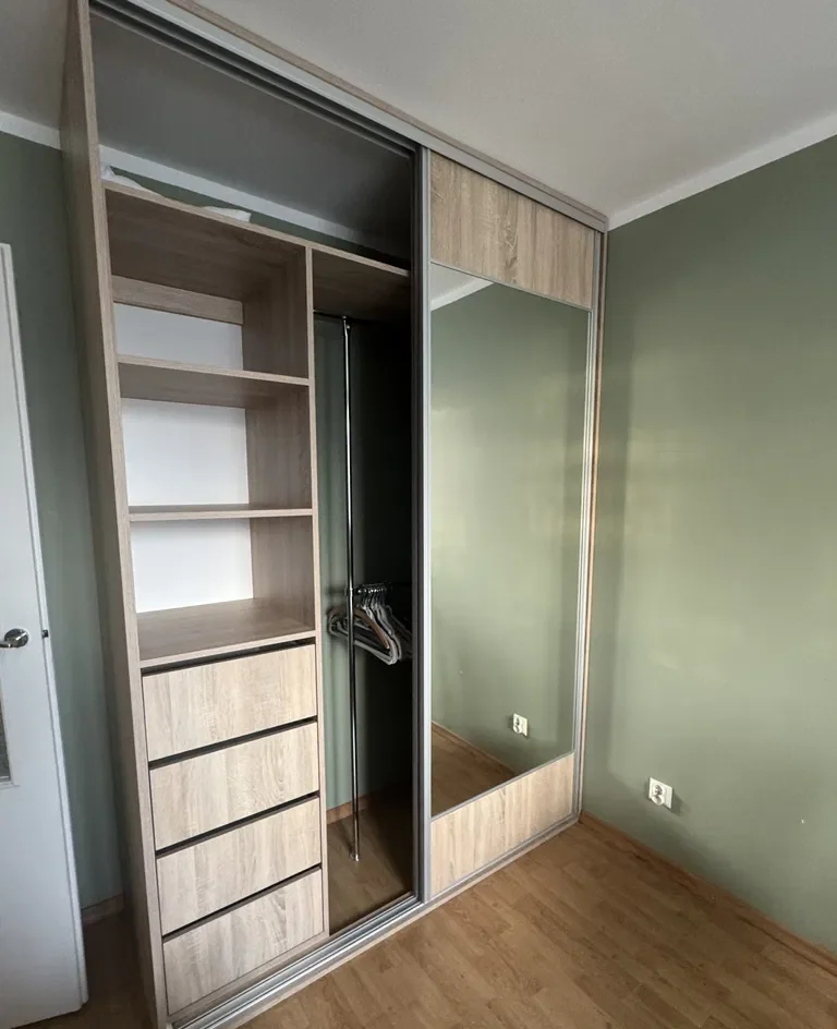 Przestronne mieszkanie w centrum Zielonej Góry - zdjęcie 8