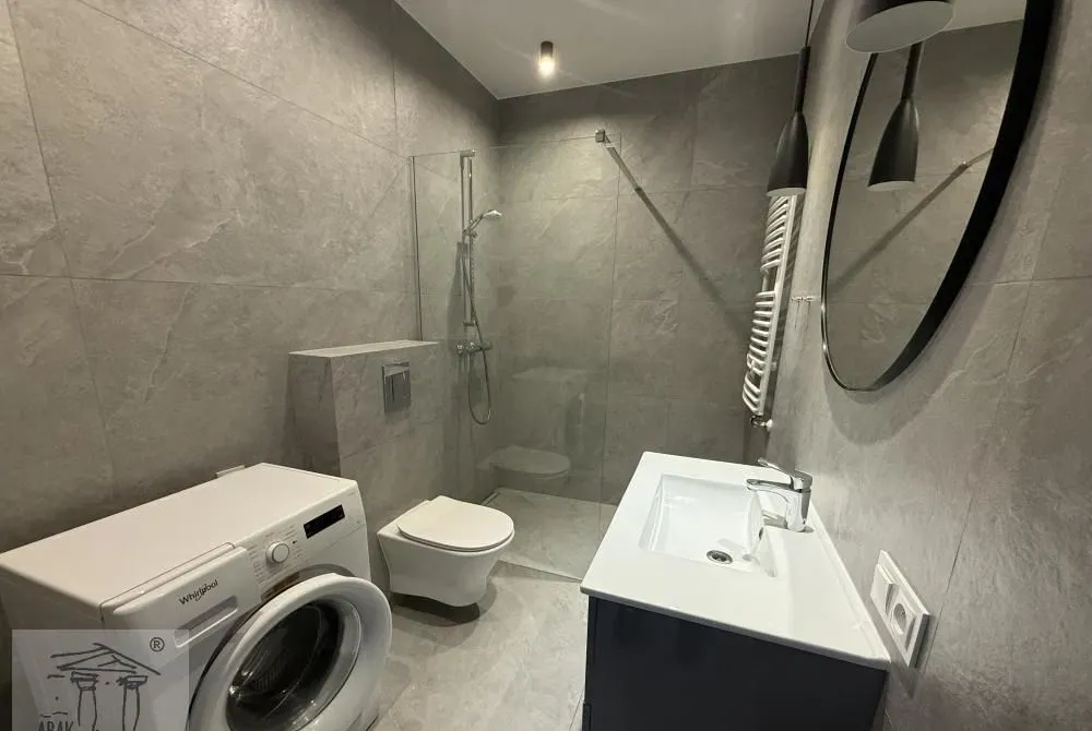 Komfortowy apartament Garbary 104 wyposażony taras , garaż ochrona - zdjęcie 2