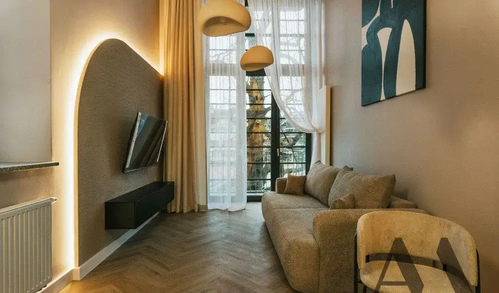Bulwar Staromiejski | balkon | widok na rzekę - zdjęcie 4