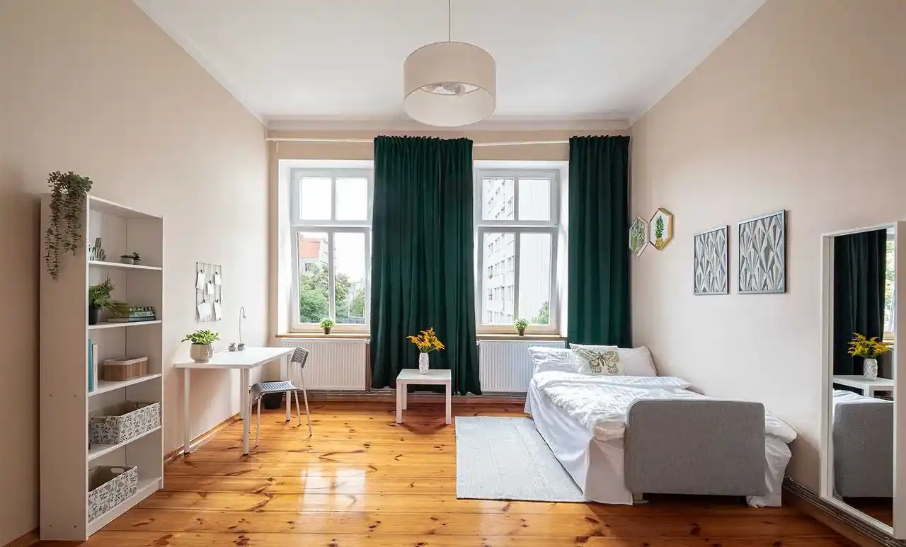 Szukasz pokoju na wakacje? Napisz do nas! POKOJE NA 2/3 MIESIĄCE! we Wrocławiu - zdjęcie 2