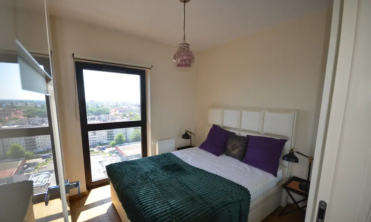 Niesamowity widok z 15 piętra - mieszkanie 42m2 - zdjęcie 8
