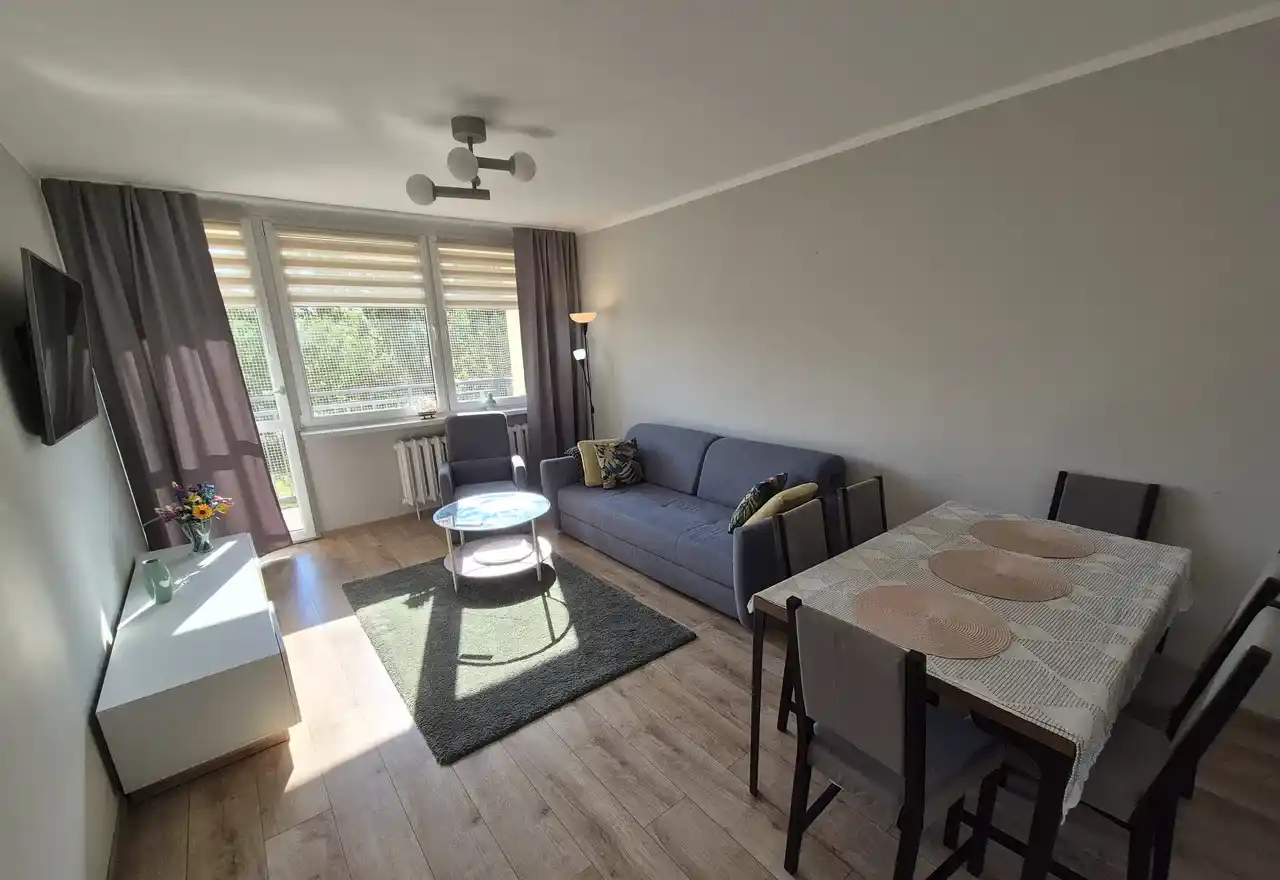 Wynajem 2 pokoje 51,3 m Manhattan Piłsudskiego balkon winda piwnica