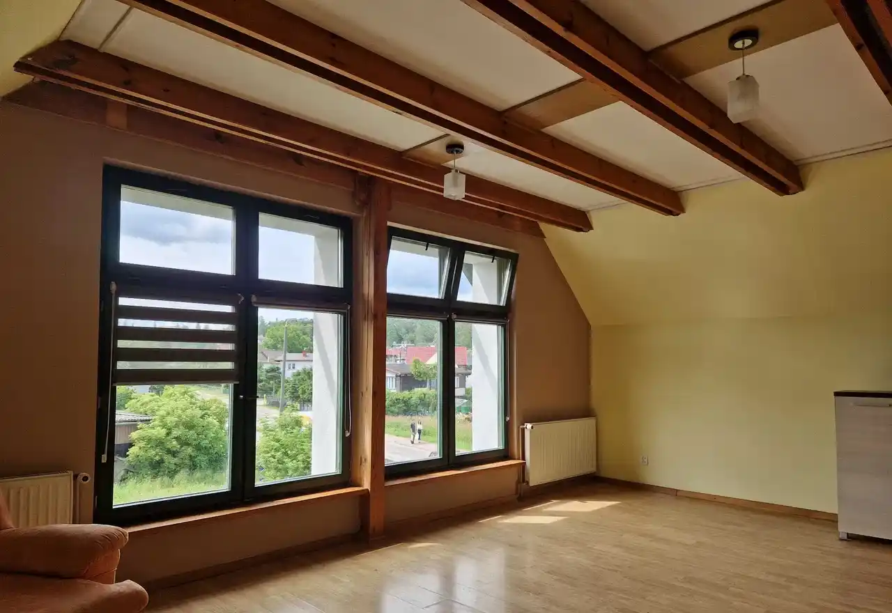 Mieszkanie na wynajem - 3 pokoje, 100m2, I piętro, Charzykowy - zdjęcie 2
