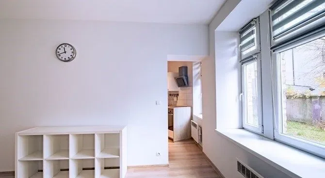Wynajmę jasną kawalerkę - Chodkiewicza 10 - zdjęcie 4