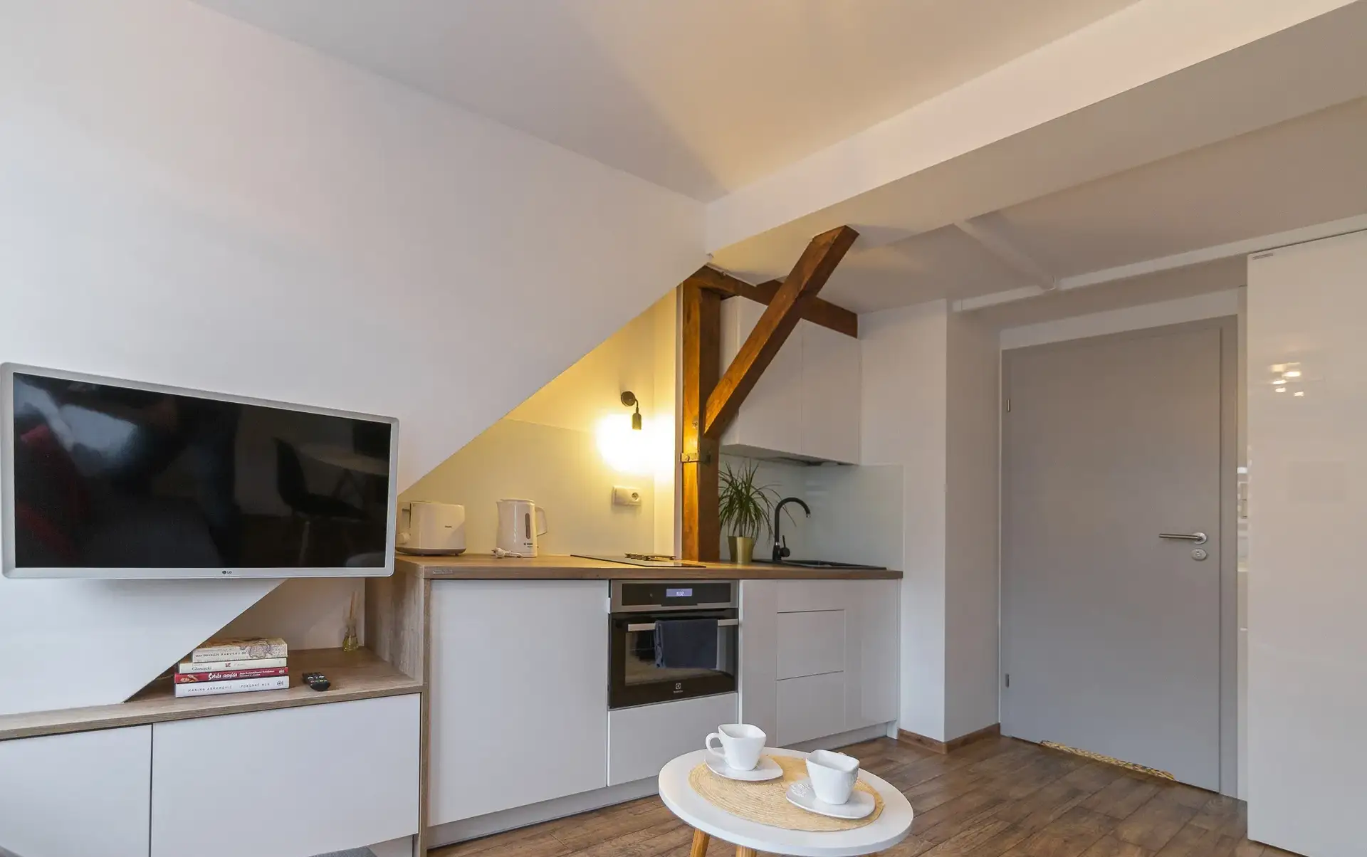 Studio z antresolą, 25m², ul. Kościuszki, Wrocław - zdjęcie 7