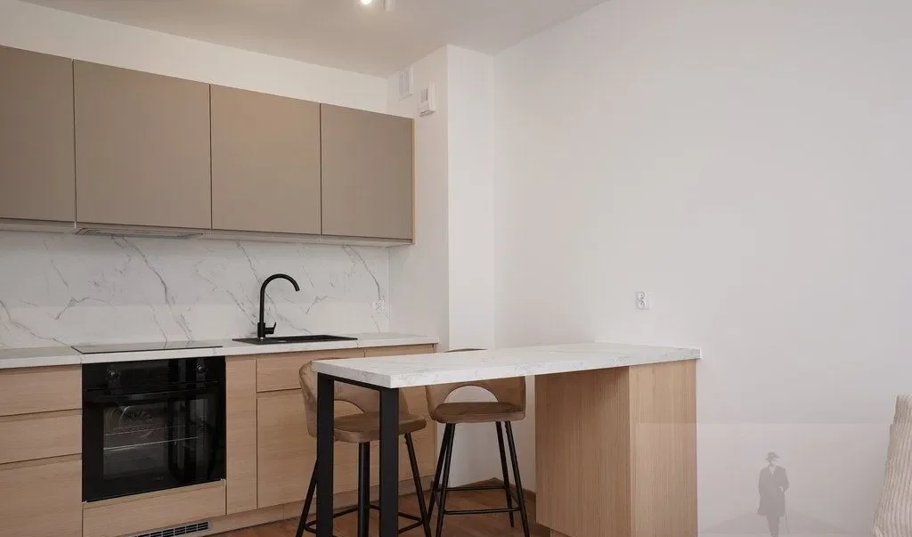 Wynajem | 3 pokoje | Gumieńce| Balkon - zdjęcie 2