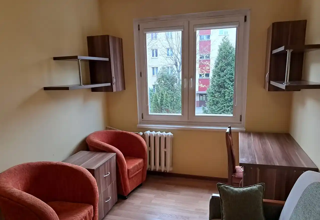 Mieszkanie 4-pokojowe z balkonem i garażem - zdjęcie 4