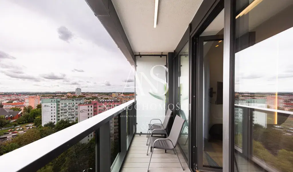 Hanza Tower | 12. piętro | balkon | basen - zdjęcie 9