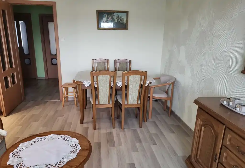 Mieszkanie 3-pokojowe z balkonem w Lesznie - zdjęcie 3