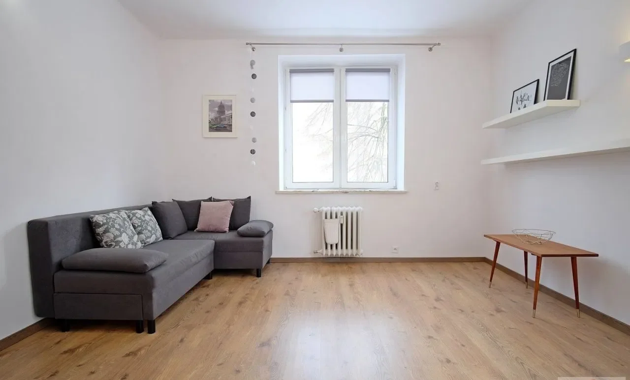 2 pokoje, kuchnia, tramwaj 5 min. studenci tak